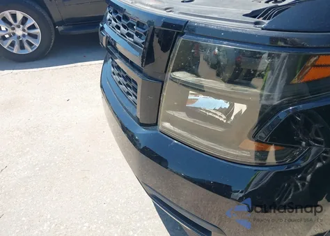 2020 Chevrolet Suburban 4Wd Lt z USA, uszkodzony, nr VIN 1GNSKHKC7LR260833